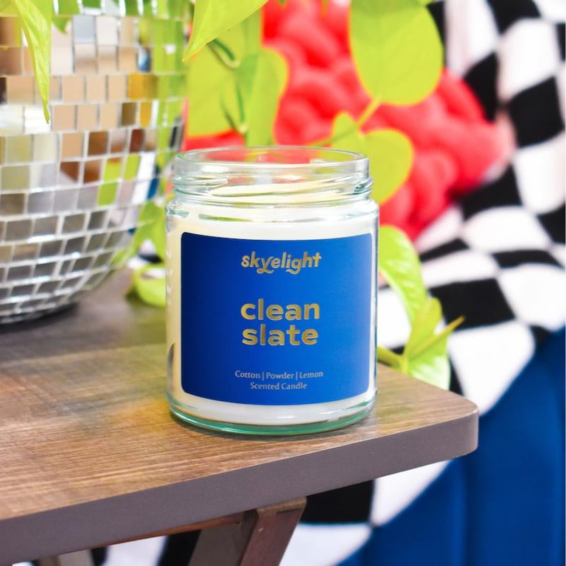 Coconut Apricot Candles - Long- Lasting, Gold Foil Labels, Multiple Scents Varieties Available | 7.2Oz